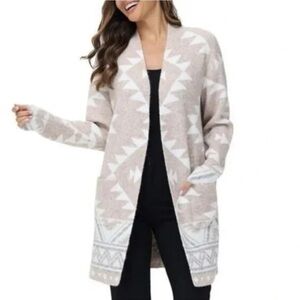 Frye Women’s Cream and White Western Style Open Cardigan Size small NEW